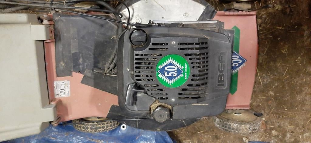Tondeuse autotraquetée ibea, Enlèvement, Comme neuf
