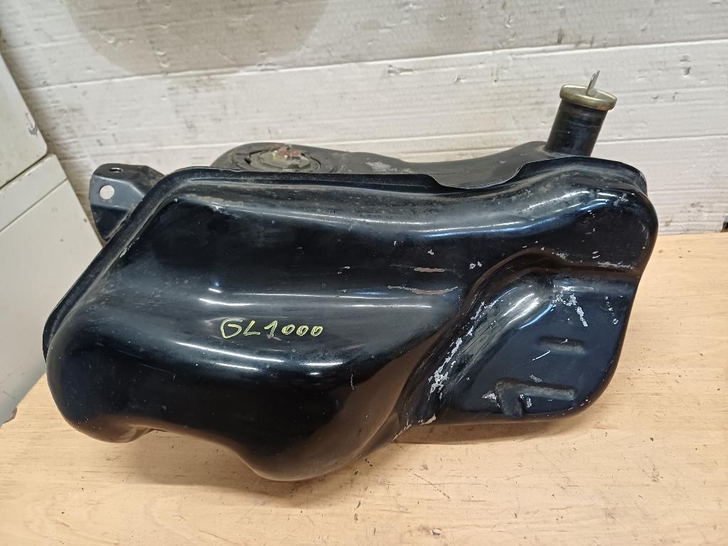 honda goldwing 1000 benzinetank met lichte roestvorming, Motos, Pièces | Honda, Enlèvement ou Envoi, Utilisé