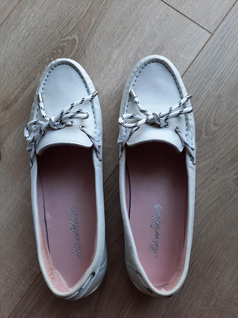 Nieuwe schoenen River woods  maat 40, Enlèvement ou Envoi, Comme neuf