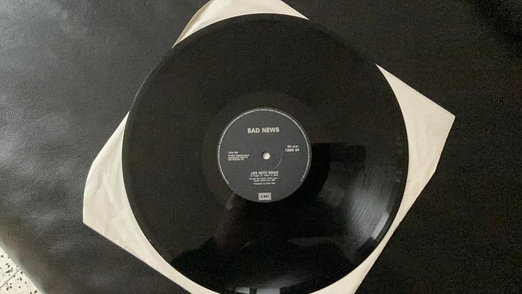Lp Bad News. Bohemian Rhapsody, Ophalen, Zo goed als nieuw
