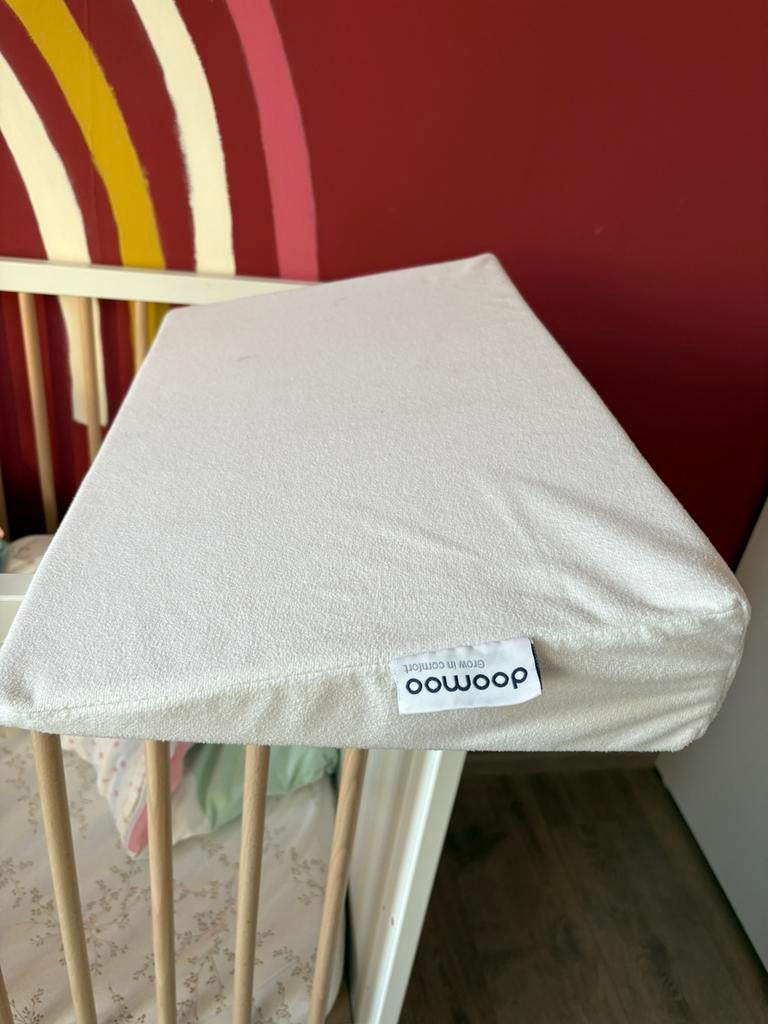 Doomoo baby hellend kussen, Kinderen en Baby's, Ophalen of Verzenden, Zo goed als nieuw, Kussen