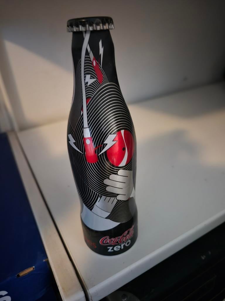 Coca-Cola flesje, Enlèvement ou Envoi