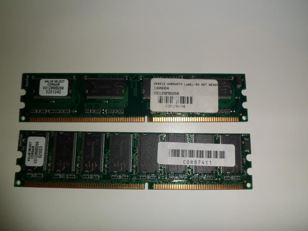 2x Ram geheugen Corsair 128mb, 266Mhz DDR voor desktop, Computers en Software, RAM geheugen, 1 GB of minder, Ophalen of Verzenden