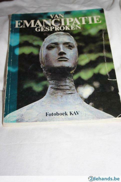 Van emancipatie gesproken Fotoboek KAV, Boeken, Ophalen of Verzenden, Gelezen