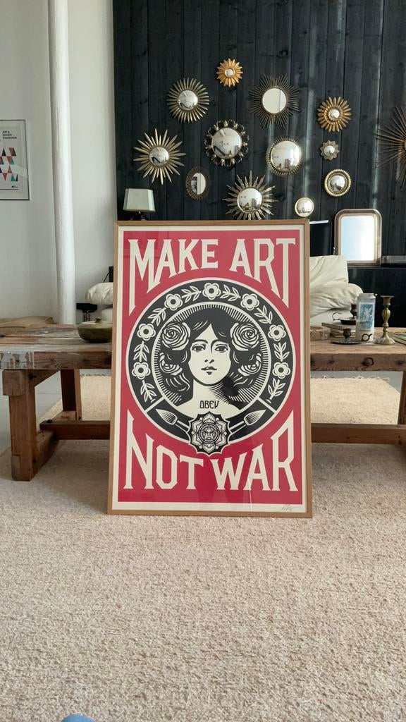 Shepard Fairey, Antiek en Kunst, Ophalen