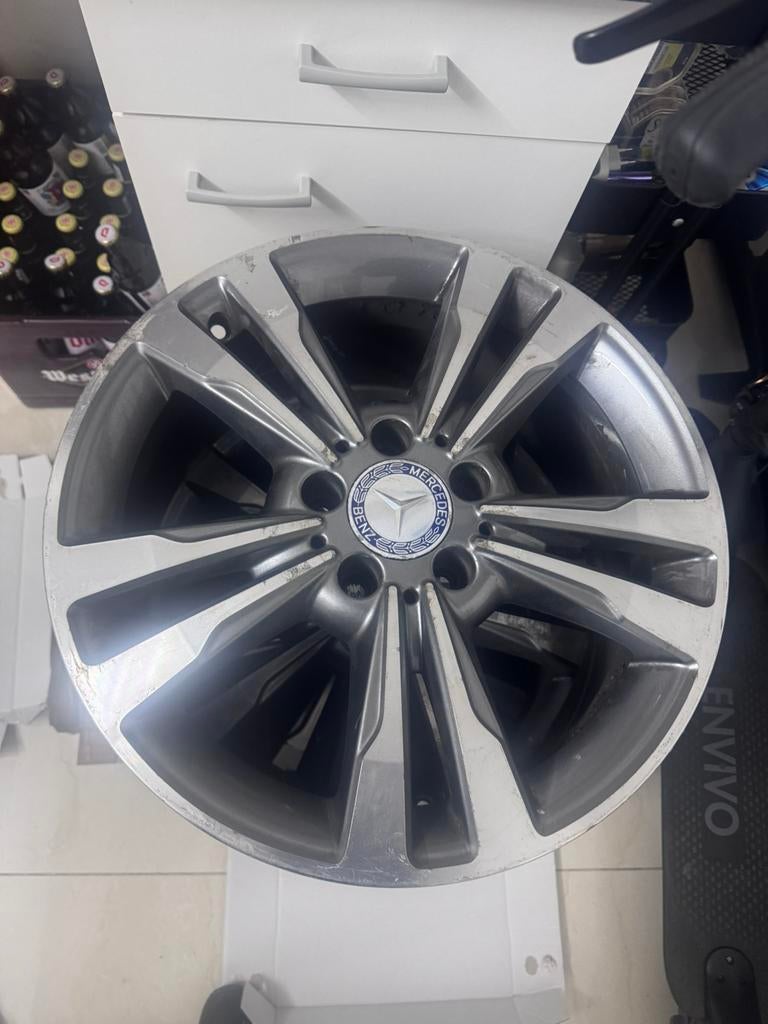 Mercedzs W212 Velgen, Ophalen, Zo goed als nieuw