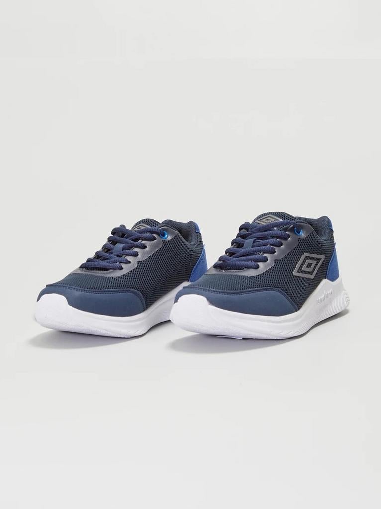 UMBRO sneakers/ Maat:38/ Nieuw artikel/ Waarde: €28, Ophalen, Sportschoenen, Nieuw, Jongen