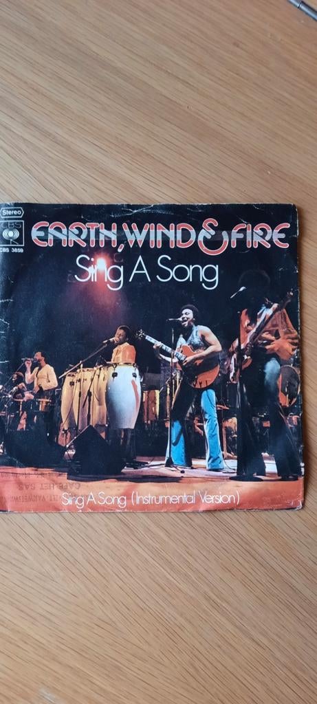 Earth, Wind & Fire, Sing a song, Ophalen of Verzenden, Zo goed als nieuw