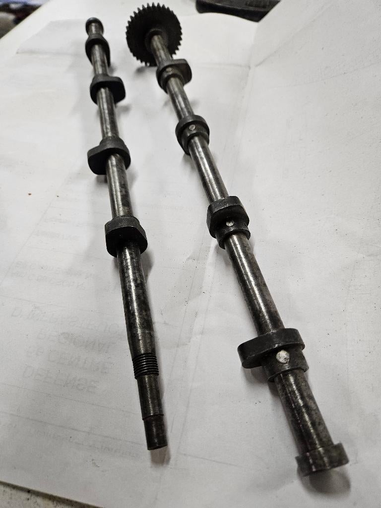 FN 4 CYLINDRES 1910 1911  ARBRES a CAMES NEUFS, Motos, Envoi