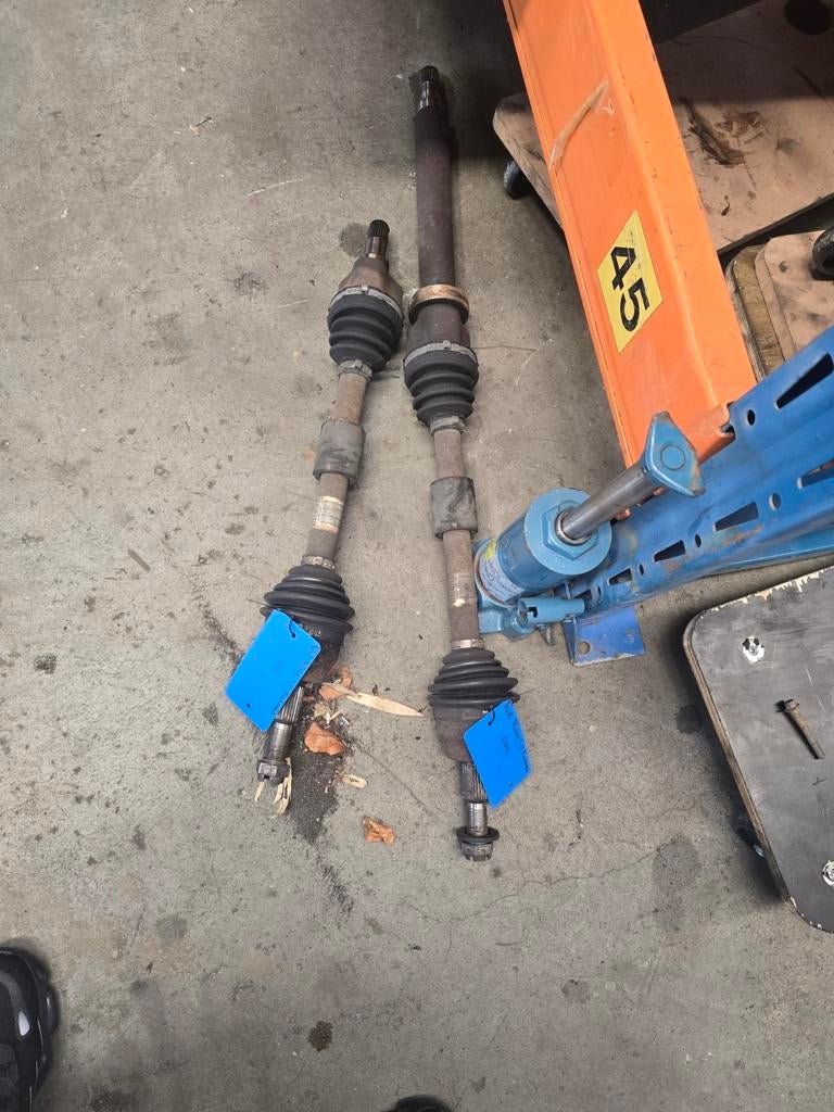 Arbre de transmission Ford Focus 1.0 Ecoboost. M1DA, Enlèvement ou Envoi, Ford