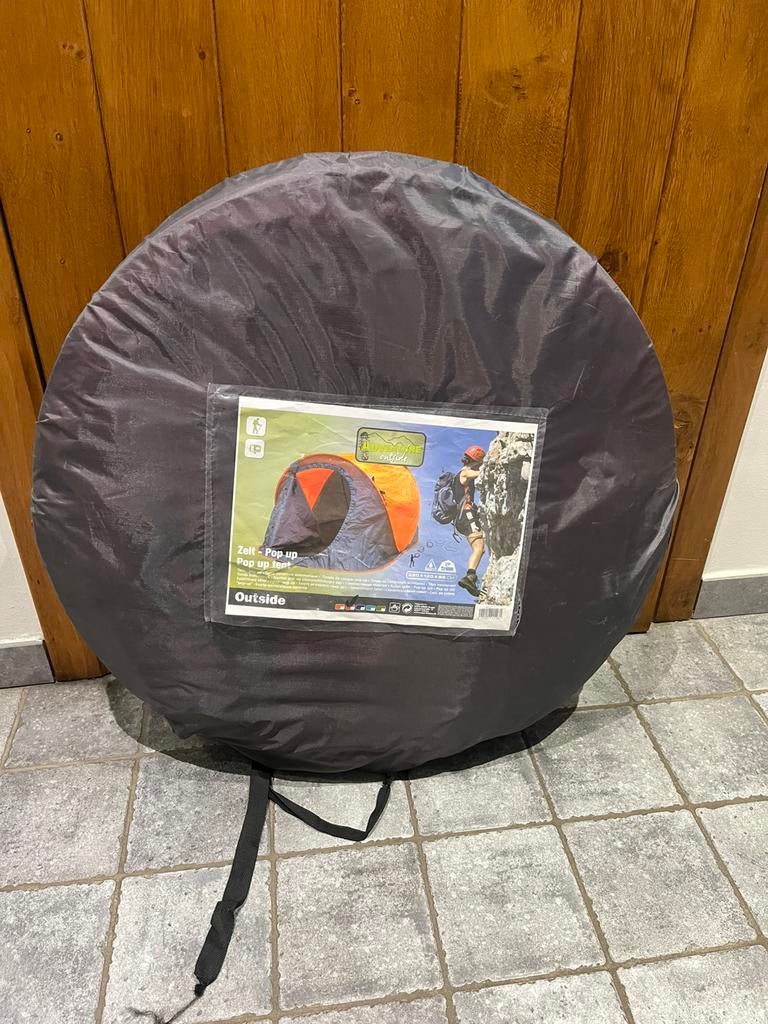 Pop Up tent + 2 matelas pour 2 personnes , d’occa. Bon etat, Enlèvement, Comme neuf, Jusqu'à 2