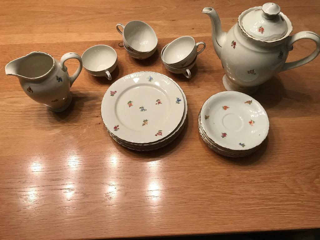 Koffieservies van Thun, Enlèvement