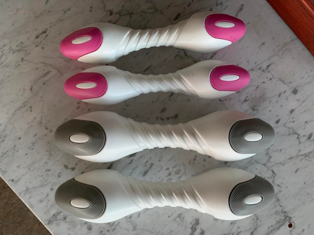 Halters voor dames - 1 en 2 kg, Sport en Fitness, Fitnessmaterialen, Ophalen, Zo goed als nieuw