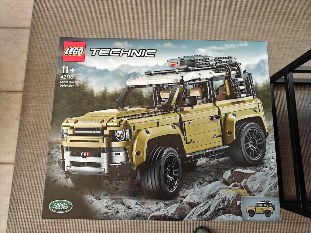 Lego Land Rover Defender 42110 Nieuw in de doos., Verzamelen, Ophalen