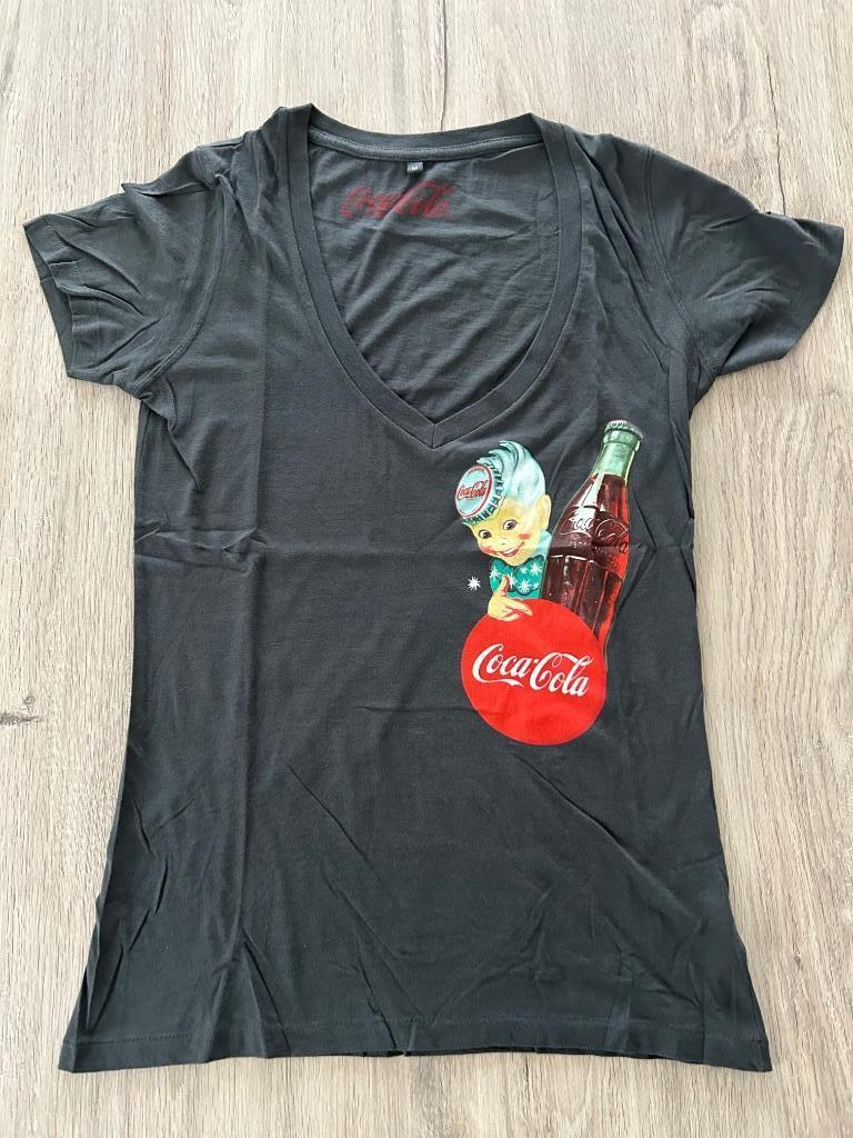 Nieuw! T-shirt Coca-Cola maat M, Maat 38/40 (M), Nieuw, Ophalen of Verzenden, Grijs