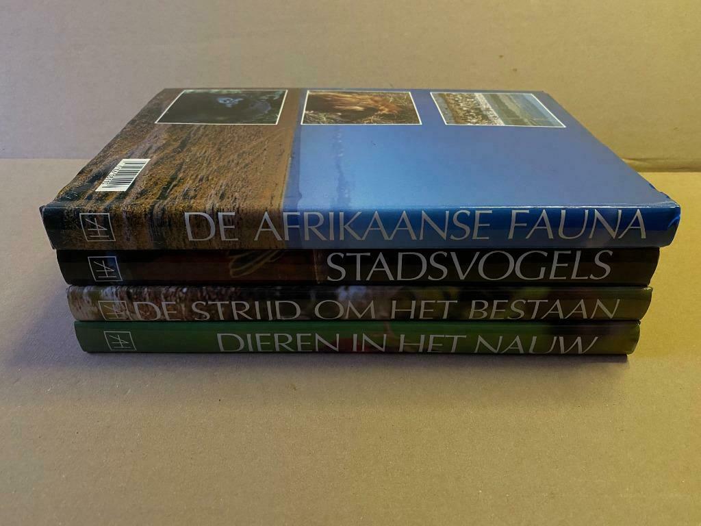 Artis Historia reeks dierenboeken 4 stuks, Livres, Livres d'images & Albums d'images, Neuf, Album d'images, Enlèvement ou Envoi