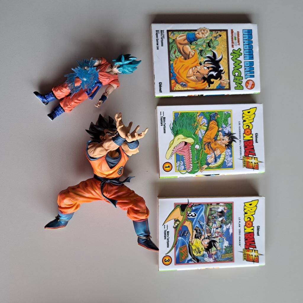 lot 3 mangas Dragon Ball + 2 figurines, Ophalen of Verzenden, Gebruikt