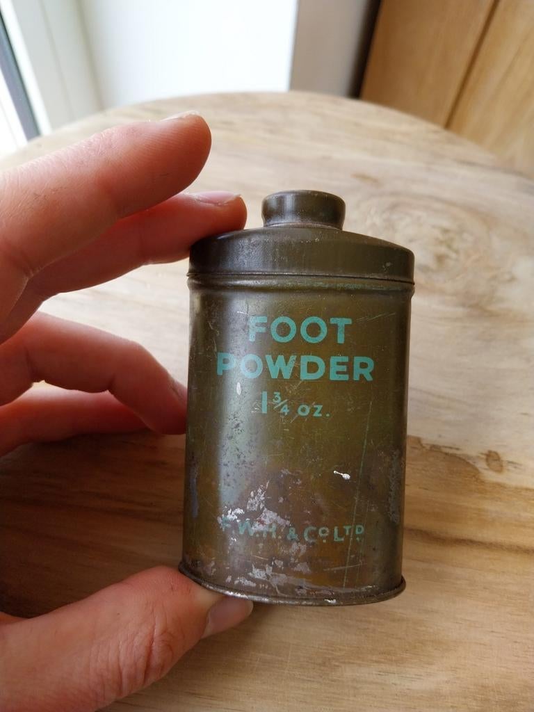 Poudre à pied britannique WW2 40-45, Enlèvement ou Envoi