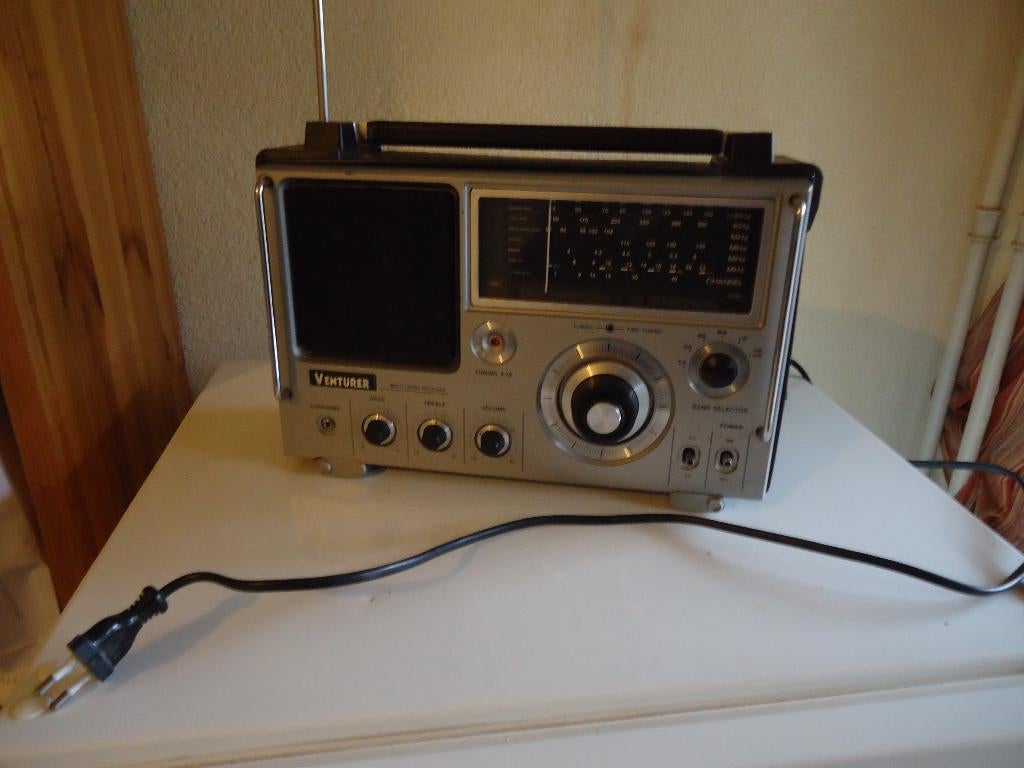Récepteur vintage Venturer Années 1980 Canada FM LW MW CB, Enlèvement ou Envoi, Comme neuf, Récepteur universel