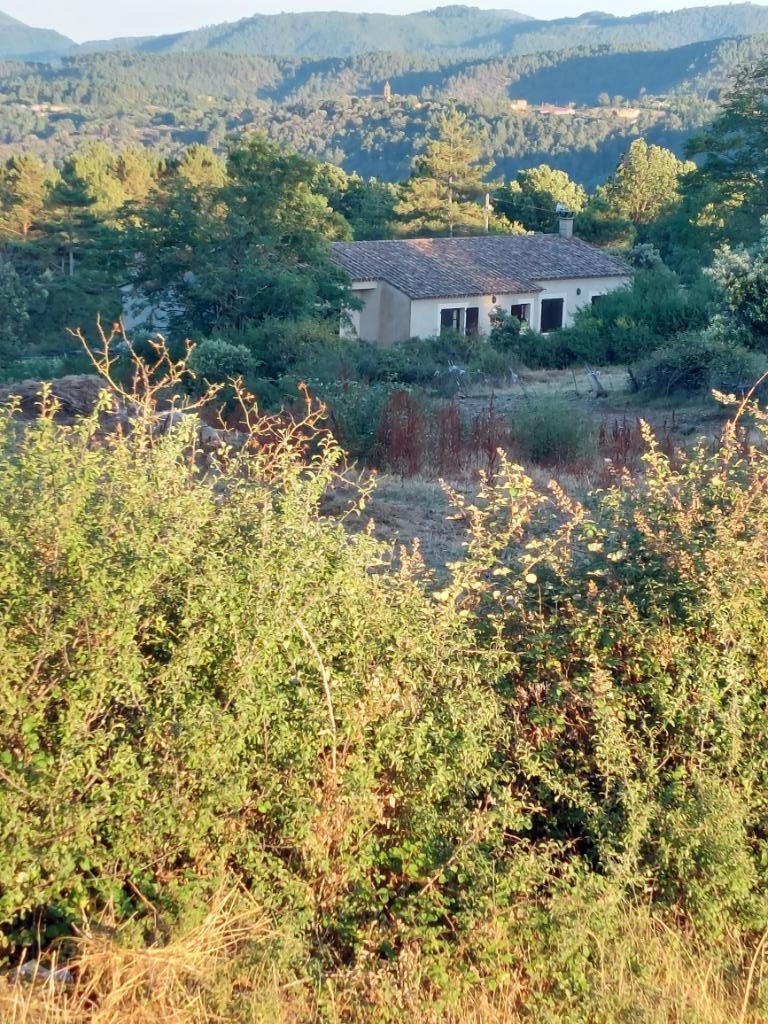 Maison de vacances dans le sud de la France - Aujac, Vacances, Maisons de vacances | France, Languedoc-Roussillon, Maison de campagne ou Villa