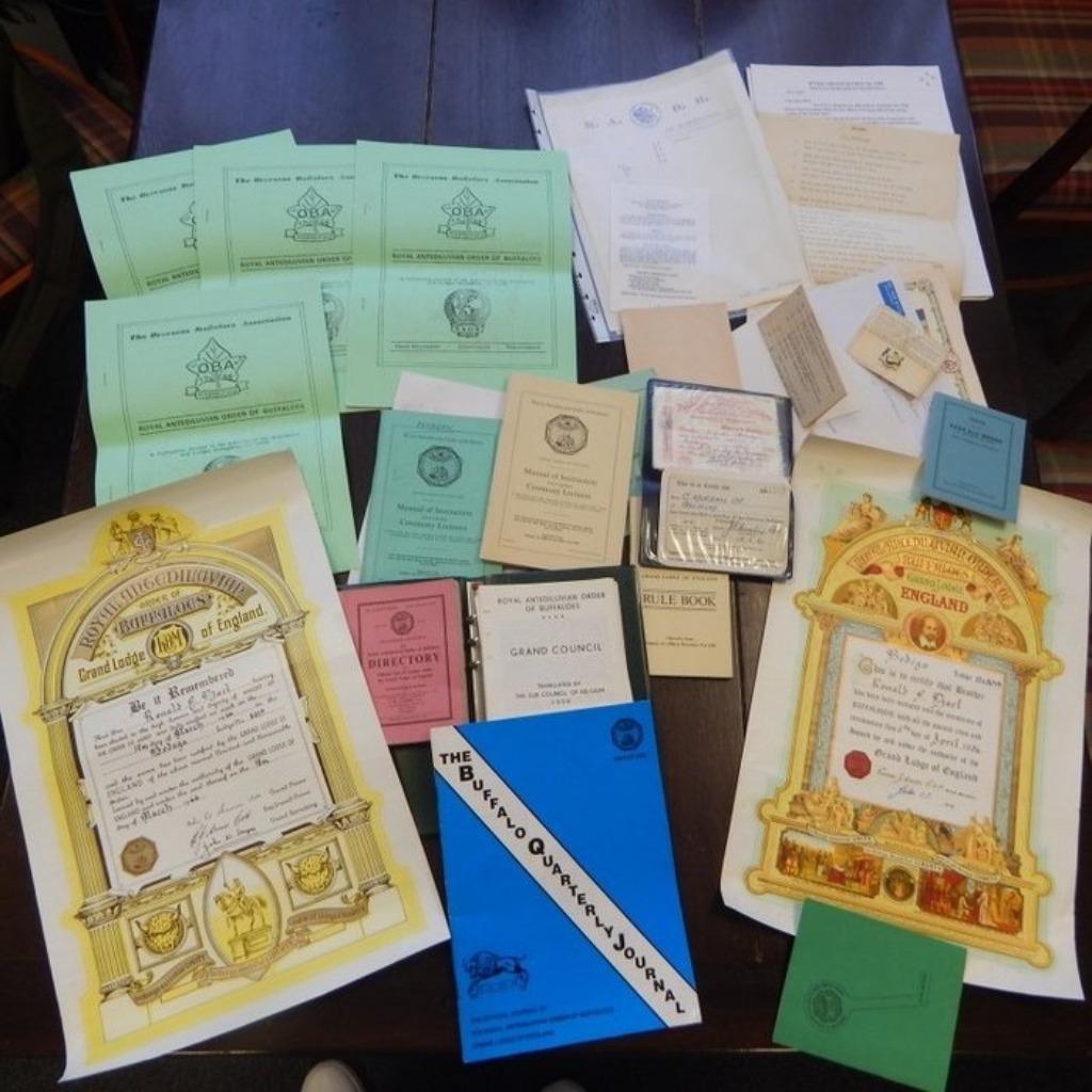 Lot Masonic papierwerk, Envoi