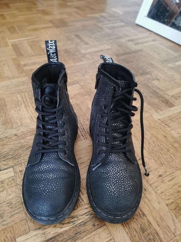Boots Dr Martens, Kinderen en Baby's, Ophalen of Verzenden, Zo goed als nieuw