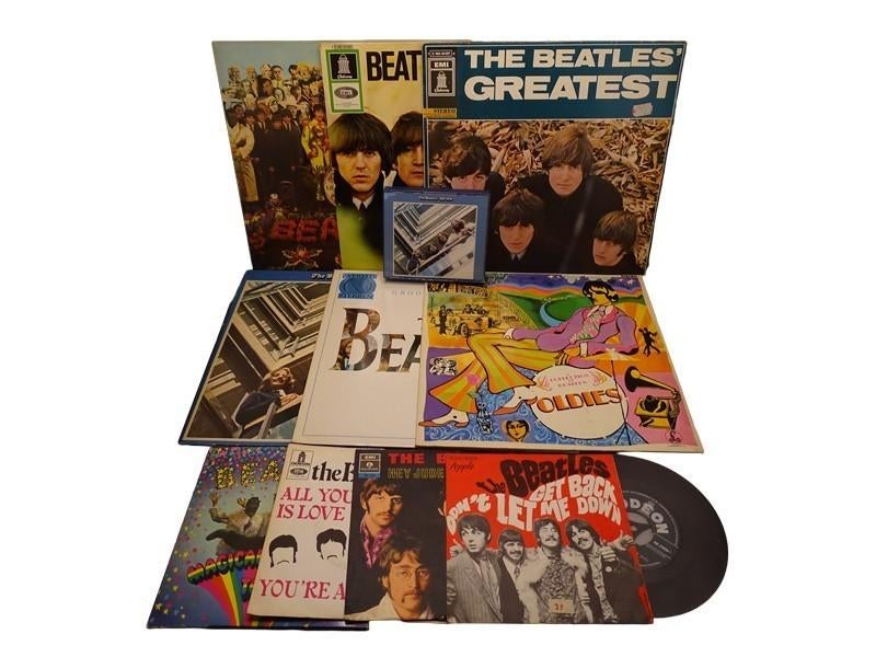 lot The Beatles LP's en cd, Enlèvement ou Envoi, Utilisé