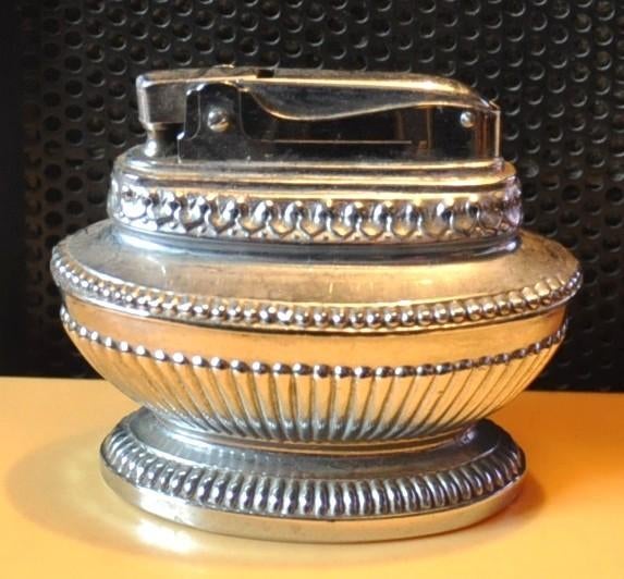 briquet de table vintage décor ciselé, Enlèvement ou Envoi, Utilisé, Briquet