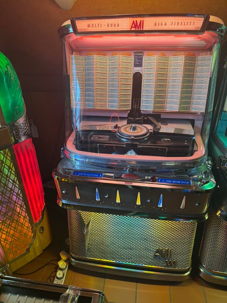 Achat et vente de jukebox, Enlèvement, Comme neuf, Autres marques, Avec singles
