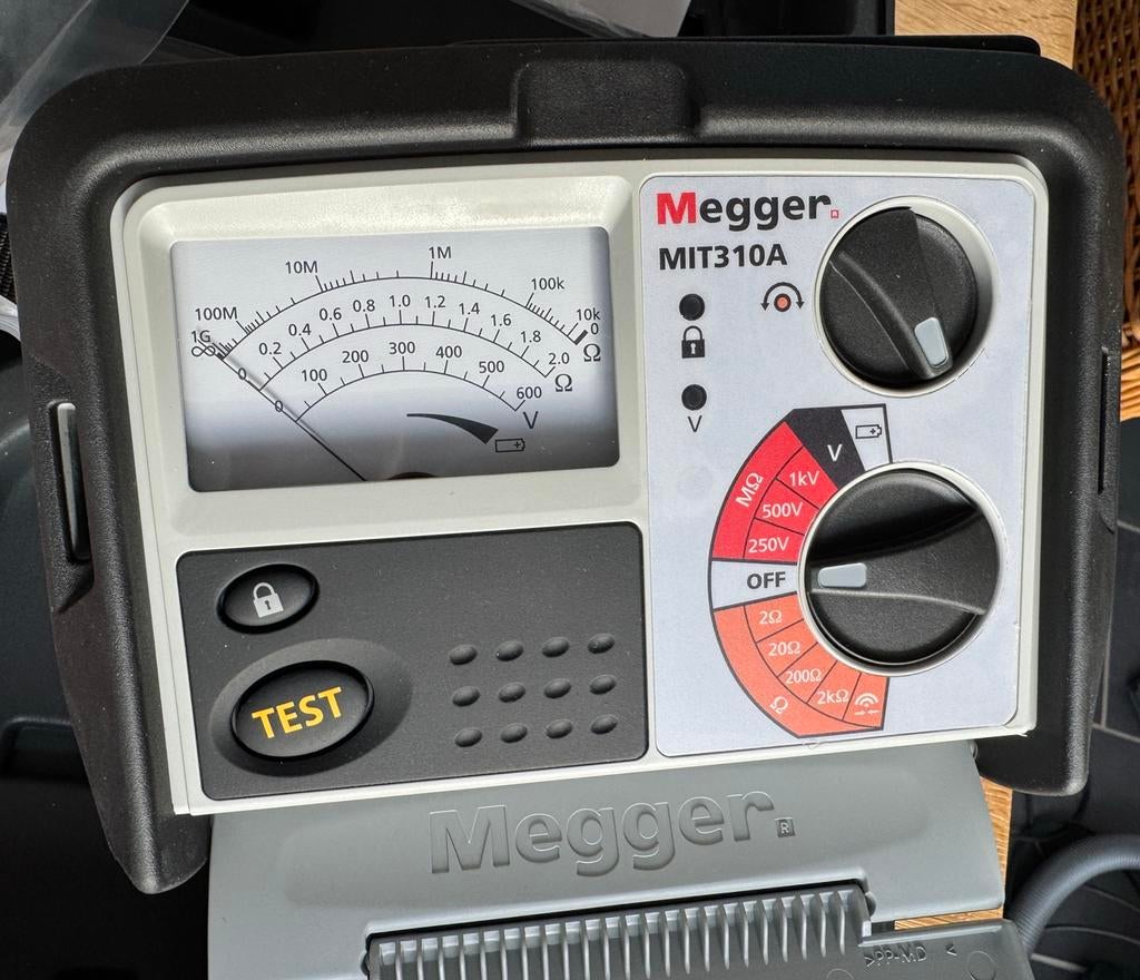 Megger MT310A - Nieuwe isolatiemaatregel!, Doe-het-zelf en Bouw, Ophalen of Verzenden, Nieuw
