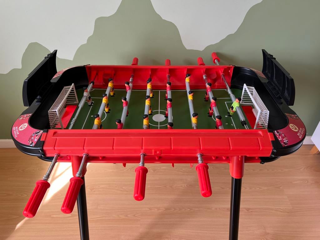Voetbaltafel Rode Duivels (eenvoudig te demonteren), Ophalen