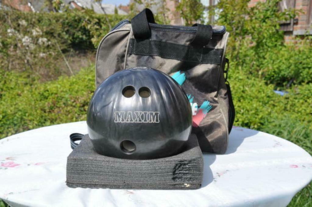 §  boule de bowling maxim ebonite + sac, Enlèvement ou Envoi, Utilisé, Boule