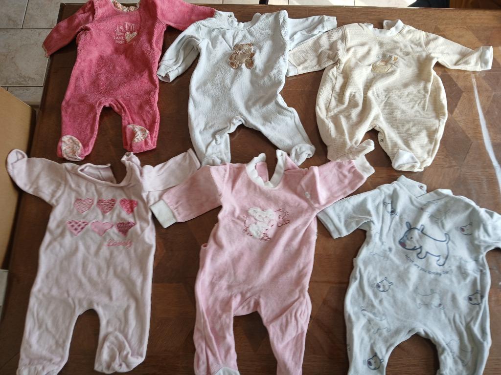 Lot de vêtements bébé 0 à 3 mois, Enlèvement ou Envoi, Utilisé, Taille 56