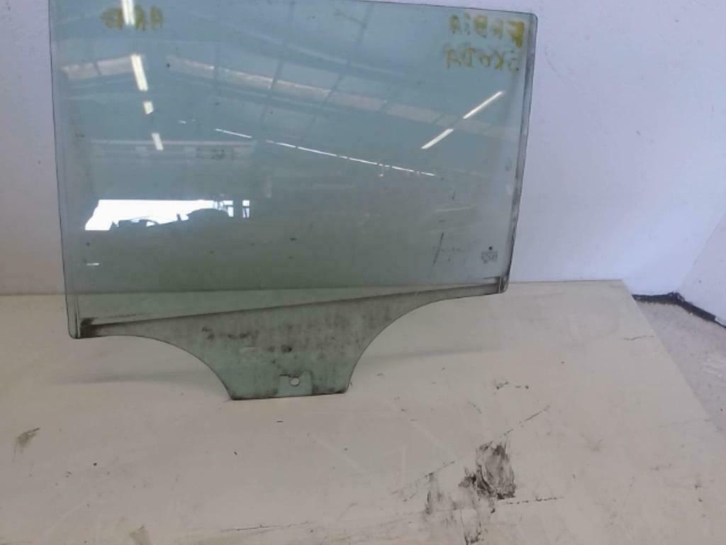 vitre arriere gauche skoda fabia  2, Enlèvement ou Envoi, Utilisé, Skoda