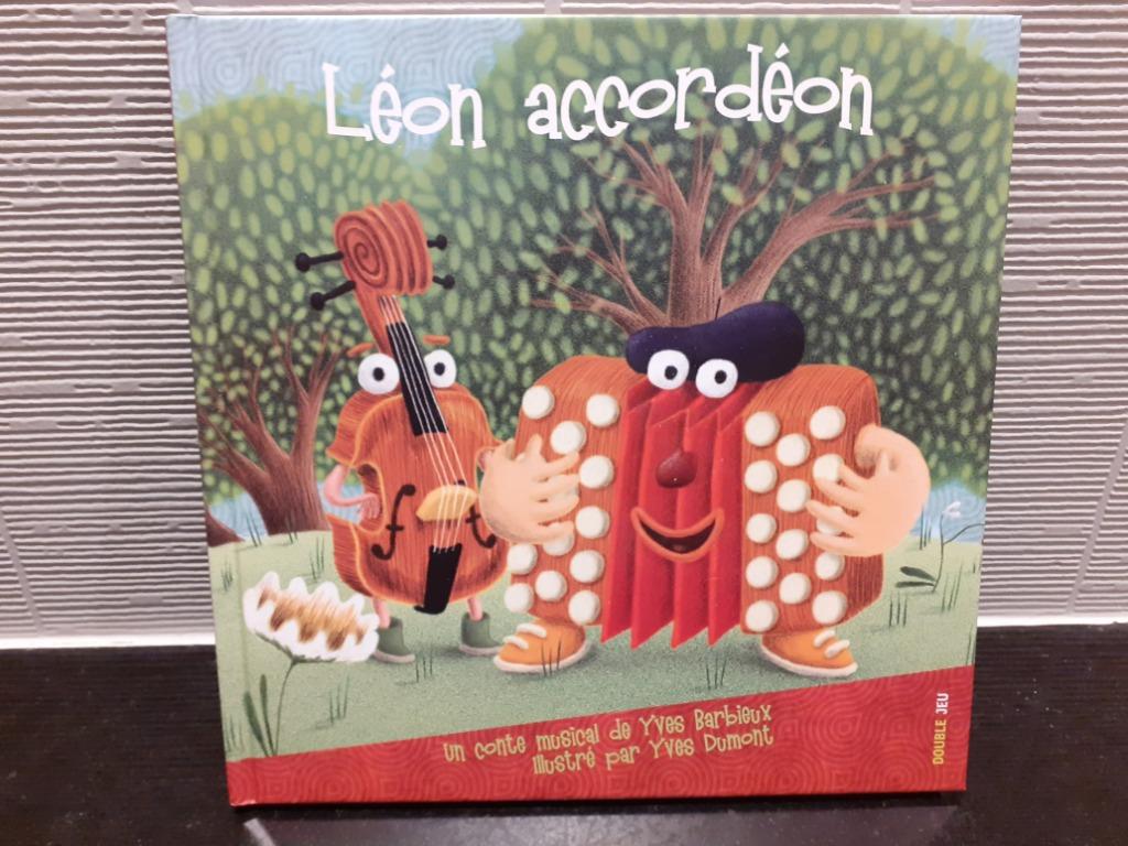 Livre-CD Léon accordéon, Enlèvement ou Envoi, Comme neuf