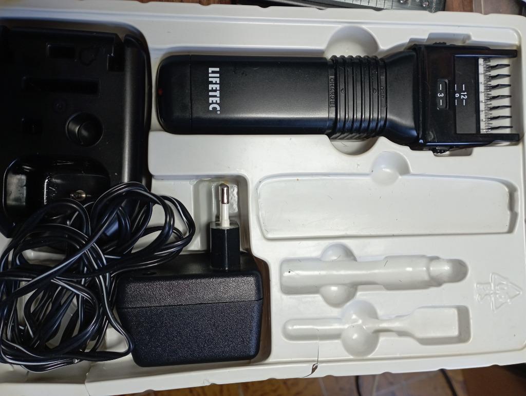 Tondeuse a cheveux et barbe sans fil, Electroménager, Équipement de Soins personnels, Enlèvement, Utilisé
