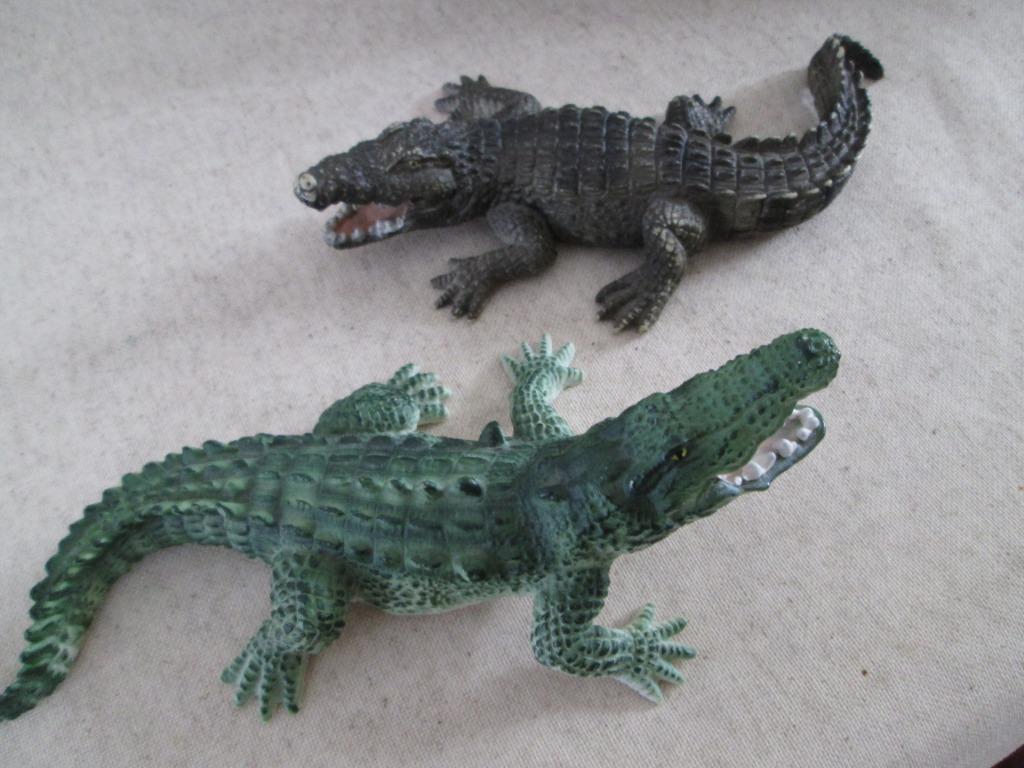 Schleich ; 2 krokodillen een groene en groen/grijze, Kinderen en Baby's, Speelgoed | Educatief en Creatief, Ophalen of Verzenden