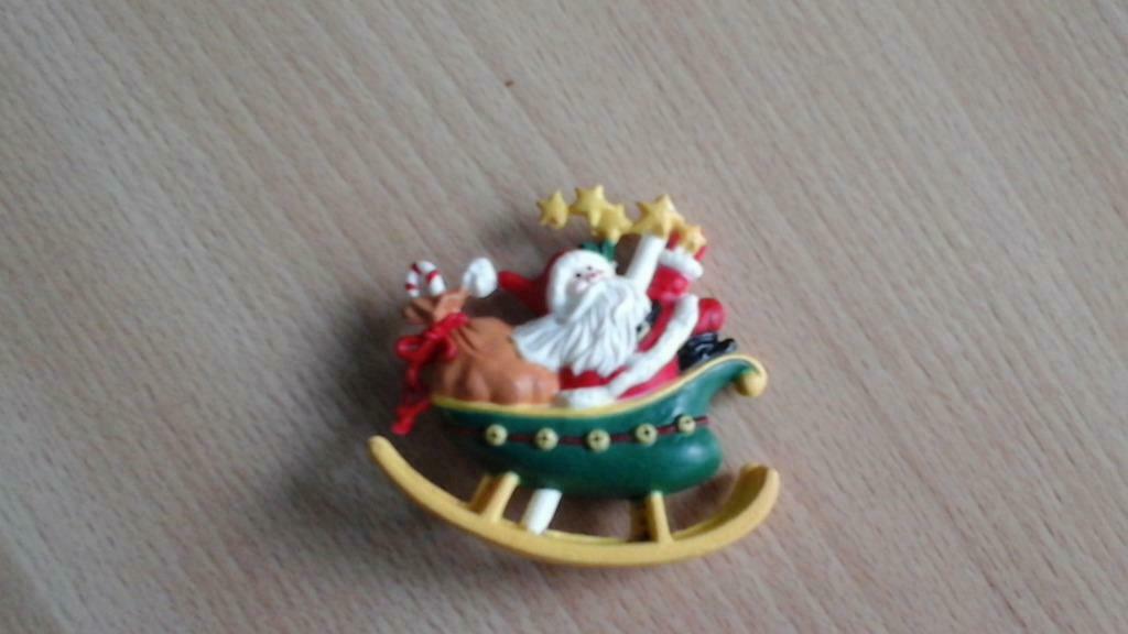 figurine "père noêl"  H: 5x6x1 cm, Comme neuf