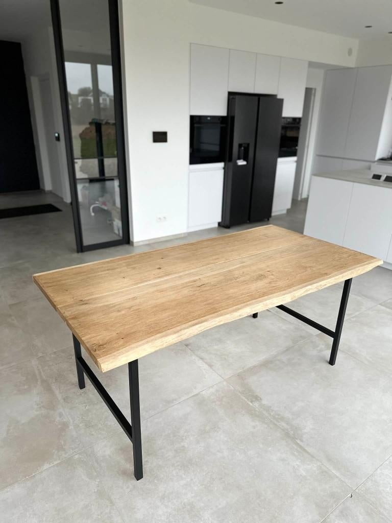 Table et buffet en chaîne massif et métal noir, Maison & Meubles, Moins de 100 cm, Chêne, Comme neuf, Enlèvement
