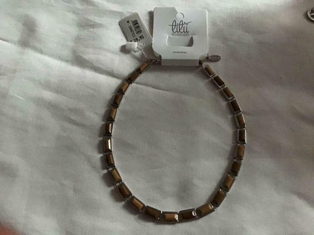 Collier court lilii neuf sans nickel, Bijoux, Sacs & Beauté, Colliers, Enlèvement ou Envoi, Neuf, Brun, Autres matériaux
