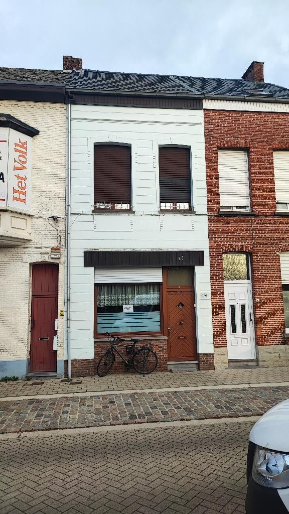 Op te knappen stadswoning met wegenis, Immo, Huizen en Appartementen te koop, Provincie Antwerpen, tot 200 m², Tussenwoning, E