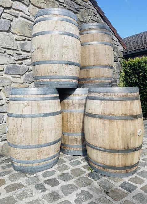 Tonneaux en bois (chêne) 225l. Excellent etat. Livraison, Enlèvement ou Envoi