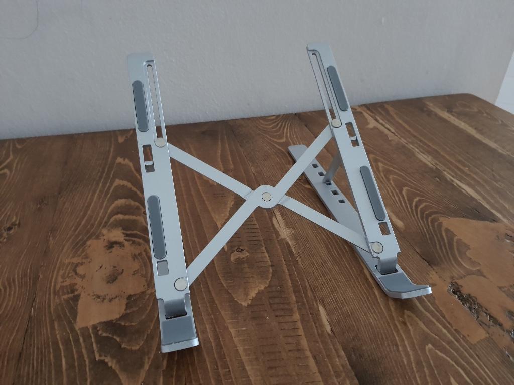 Laptop stand  – handige gadget!, Computers en Software, Laptopstandaarden, Nieuw, In hoogte verstelbaar, Ophalen of Verzenden