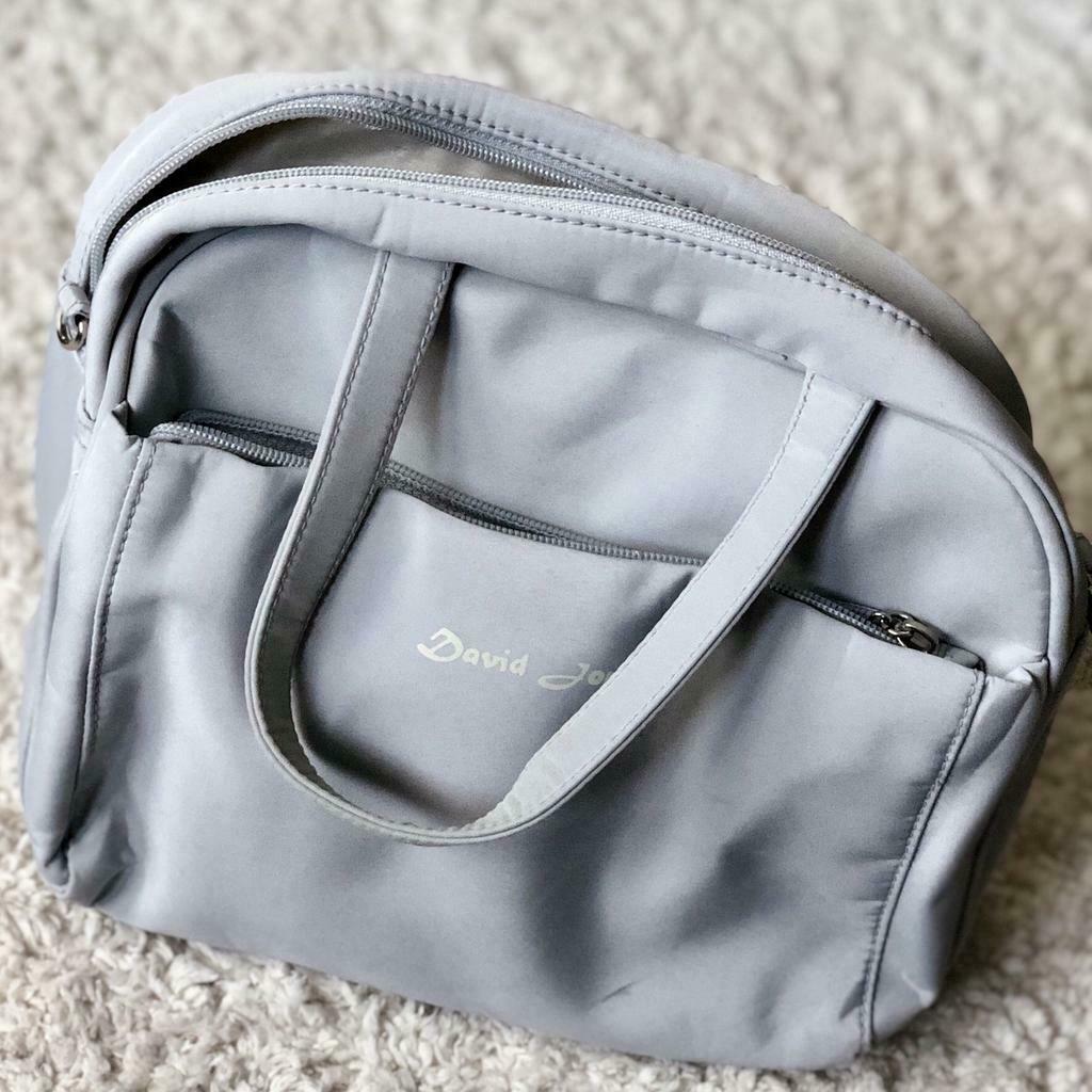 Sac à main femme fille gris clair souris david jones bohème, Handtassen en Accessoires, Gebruikt