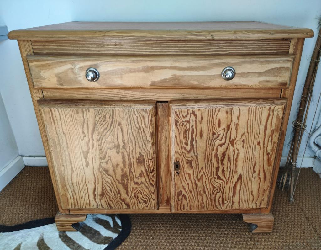 commode ancienne, Enlèvement