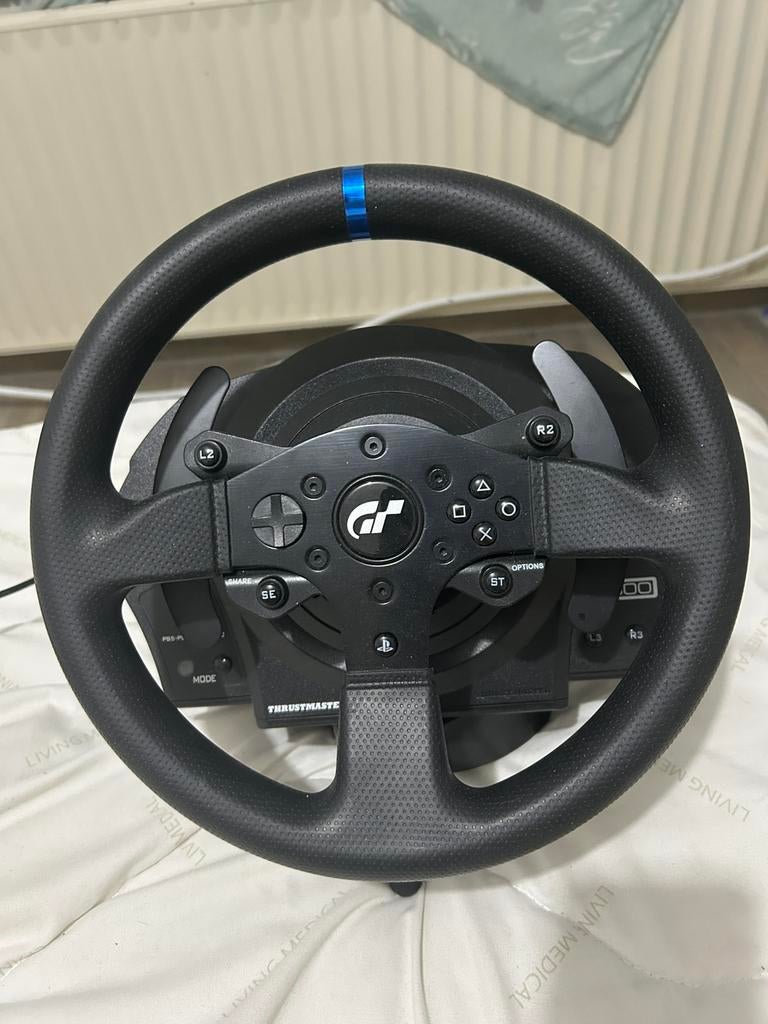 Volant thrusmaster T300RS voir description Prix à négocier, Enlèvement, Comme neuf, Volant ou Pédales, PlayStation 5