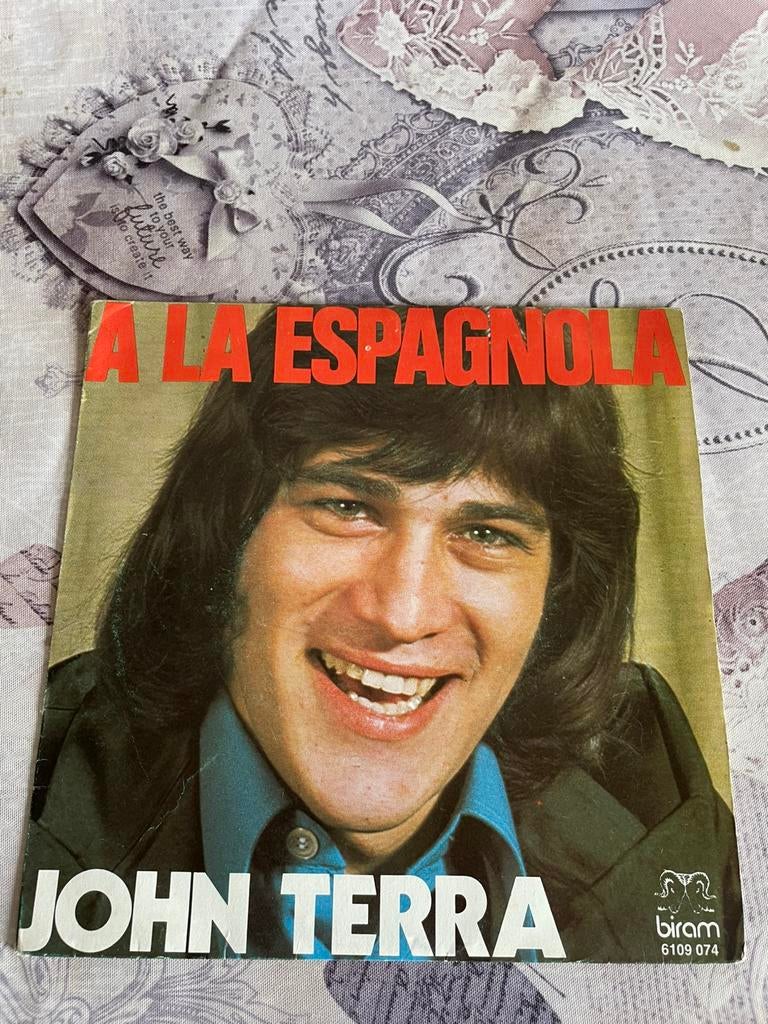 John terra a la espagnola, Enlèvement ou Envoi