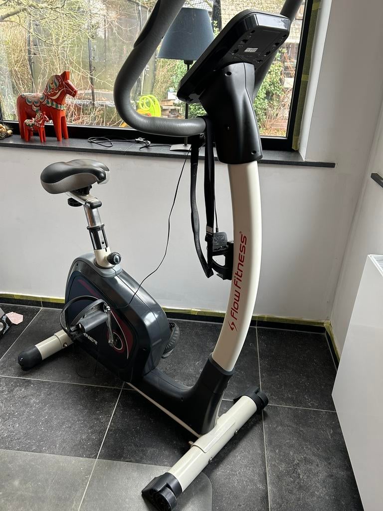 Hometrainer flow fitness, Ophalen, Zo goed als nieuw, Hometrainer