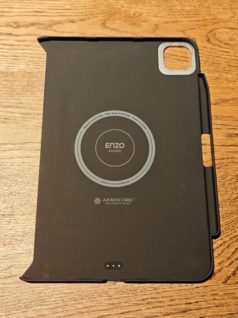 Spigen Enzo Aramid iPad Pro M4/M5 cover, Spigen, IPad Pro 11 M4 of M5 versie, 11 inch, Ophalen of Verzenden