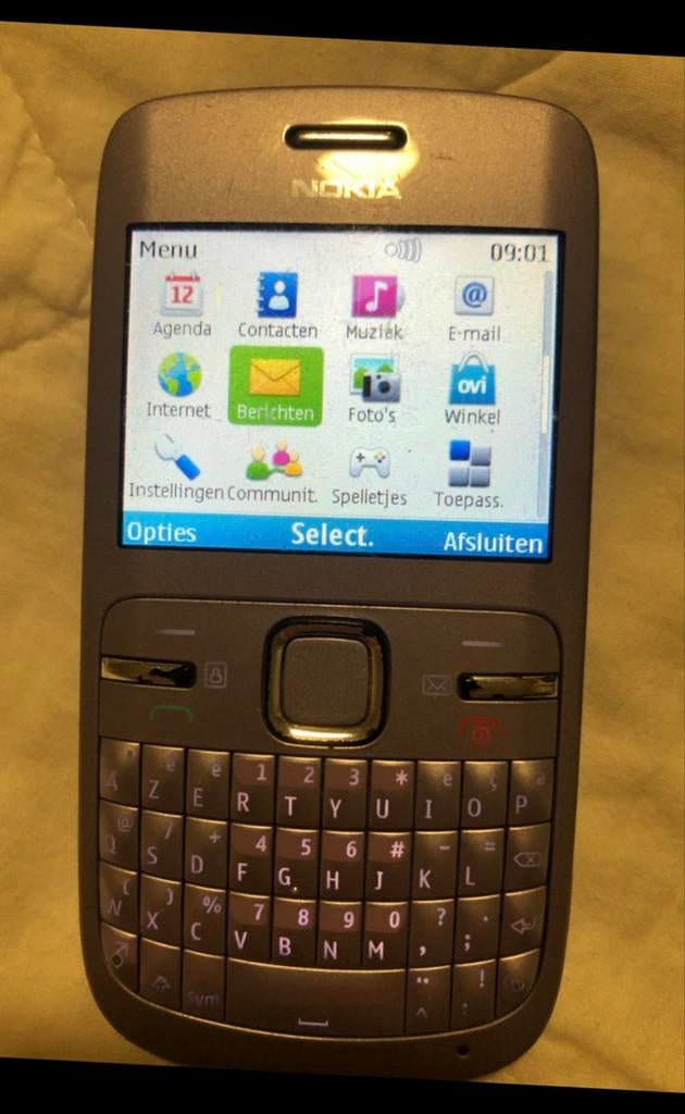 Nokia gsm C3, Télécoms, Enlèvement